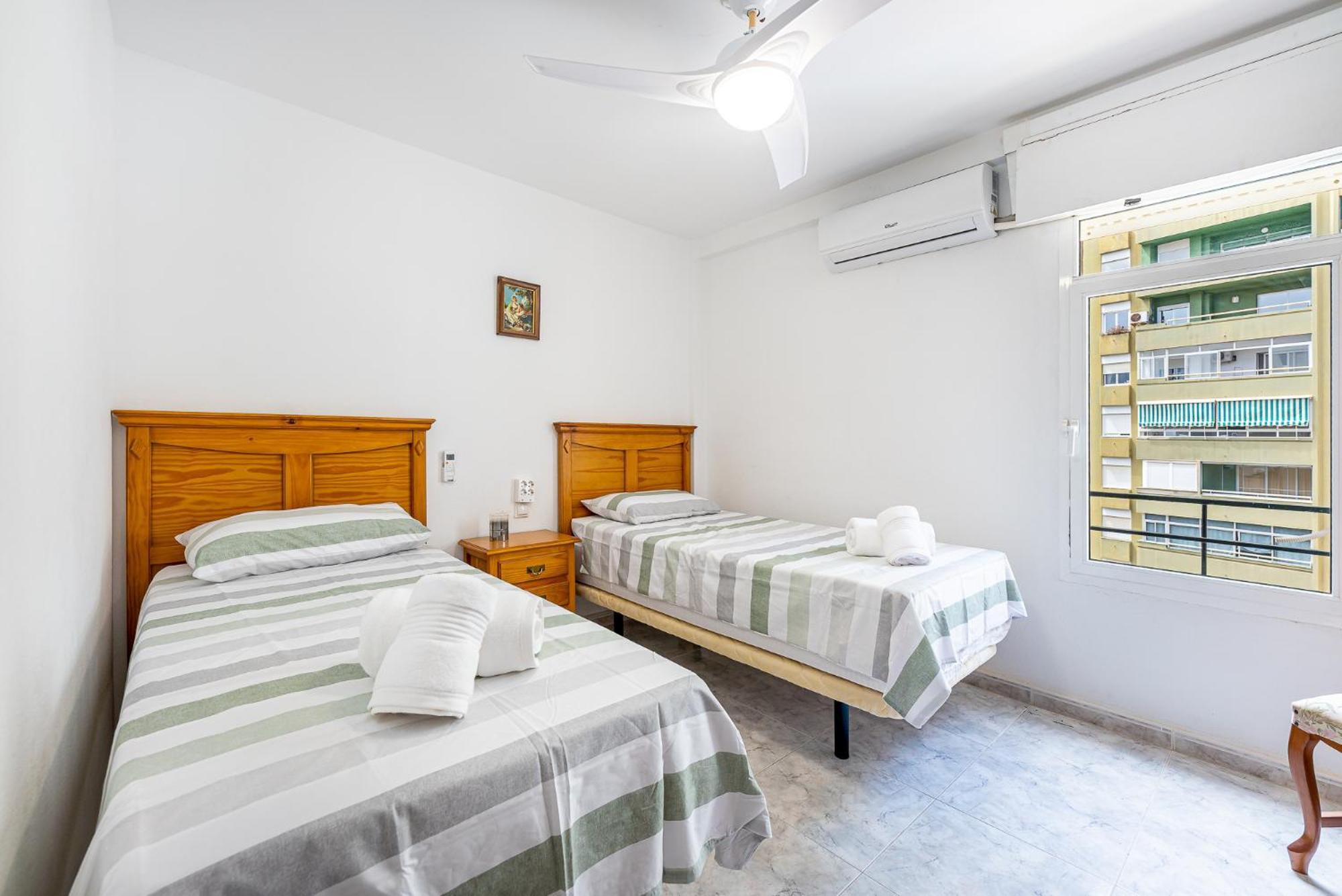 Los Boliches 3 Bed Ap פואנגירולה מראה חיצוני תמונה